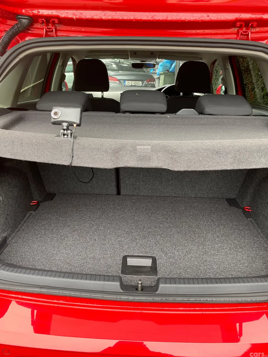 Volkswagen Polo Hatchback, Petrol, 2019, Red