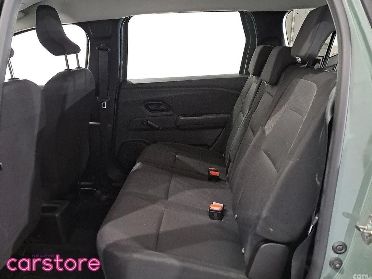 Dacia Jogger MPV, Petrol, 2023, Grey