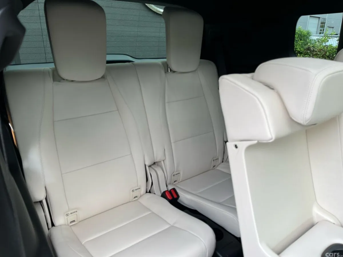 Mercedes-Benz GLB SUV, Electric, 2026, Black