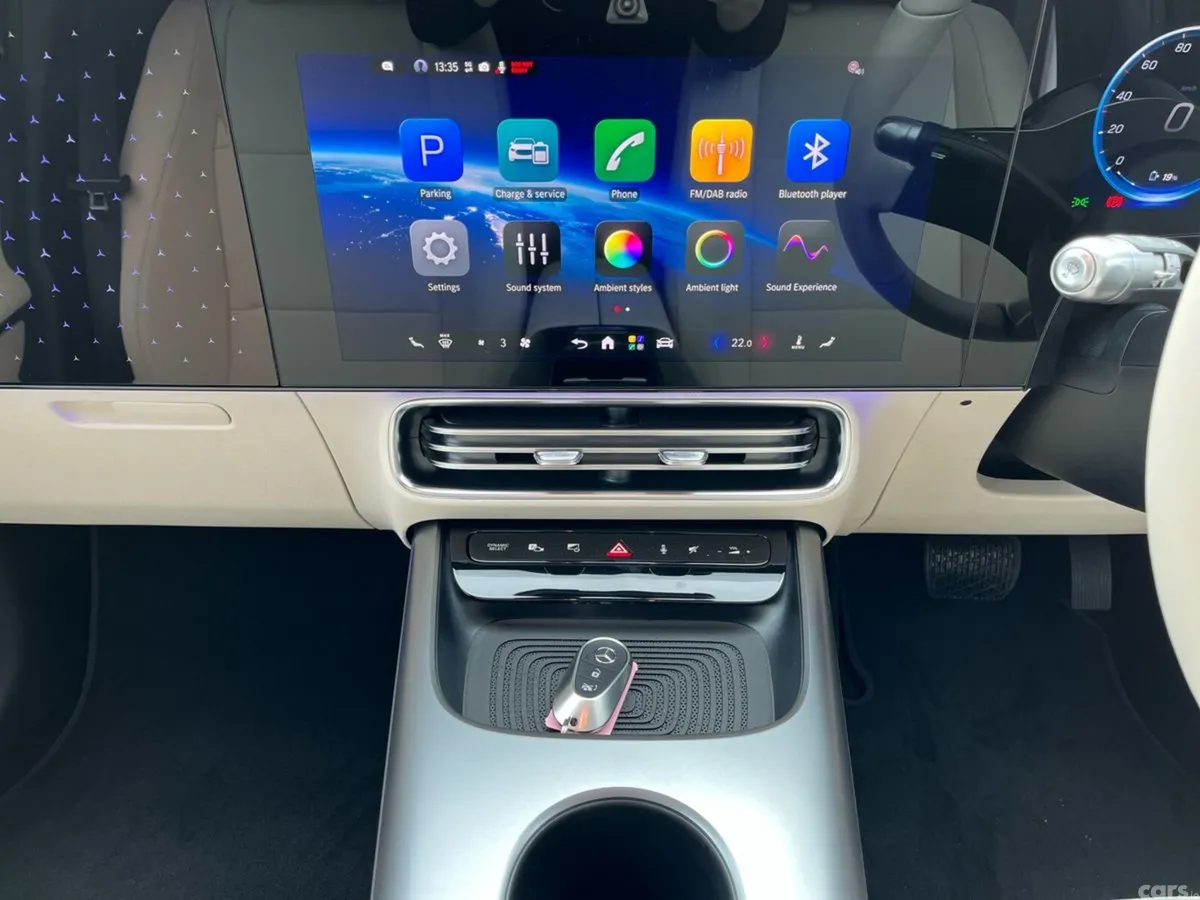 Mercedes-Benz GLB SUV, Electric, 2026, Black