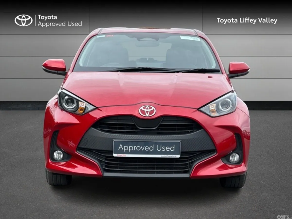 Toyota Yaris Hatchback, Petrol Hybrid, 2026, Red