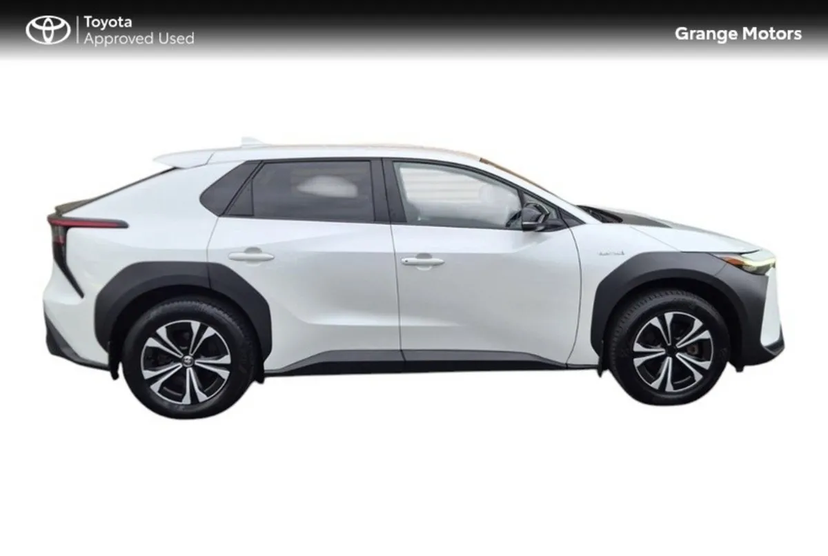 Toyota bZ4X Estate, Electric, 2022, White