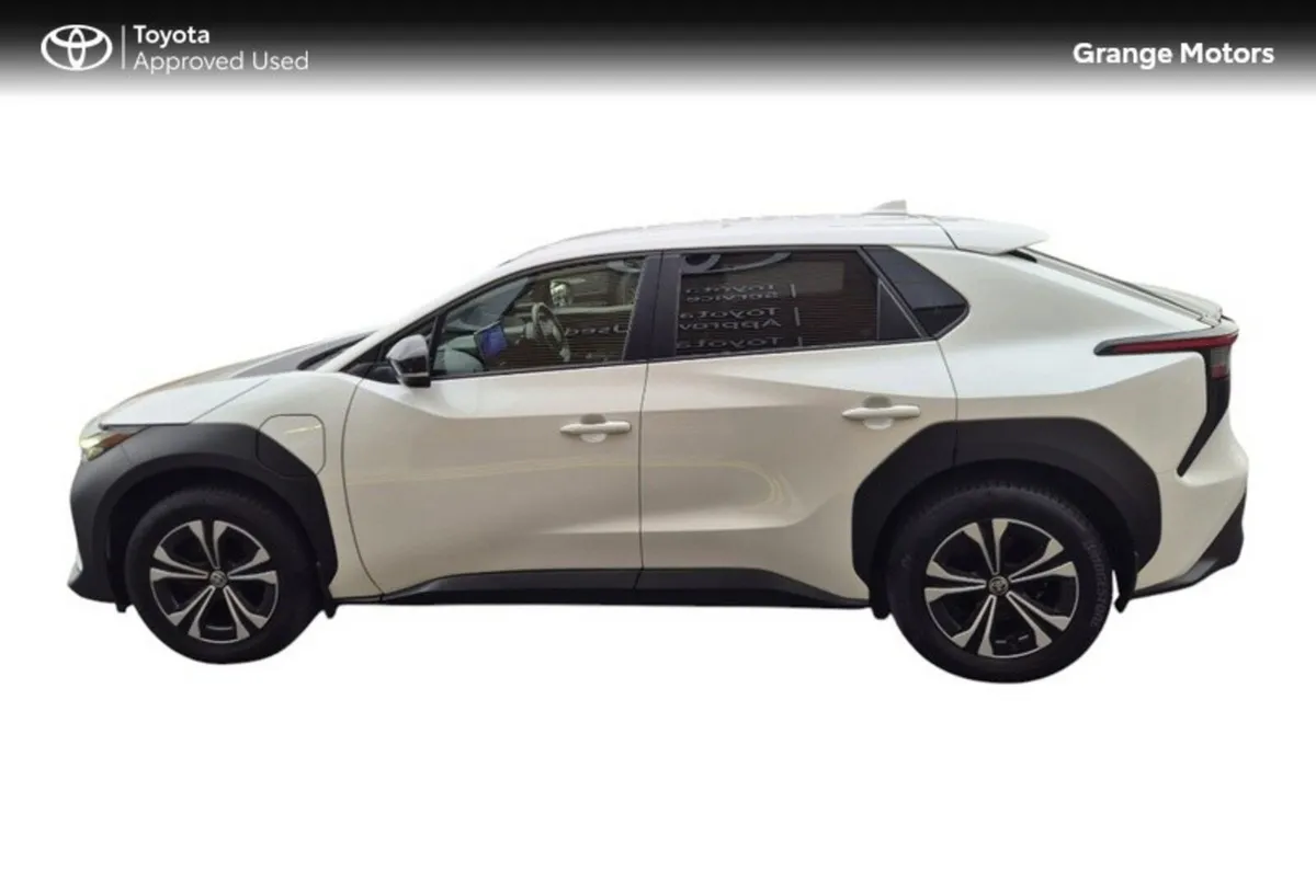 Toyota bZ4X Estate, Electric, 2022, White