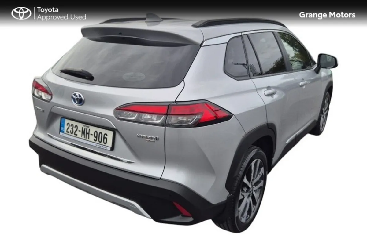 Toyota Corolla Cross Hatchback, Petrol Hybrid, 2023, Silver
