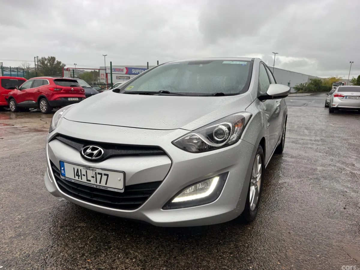 Hyundai i30 Hatchback, Diesel, 2014, Silver