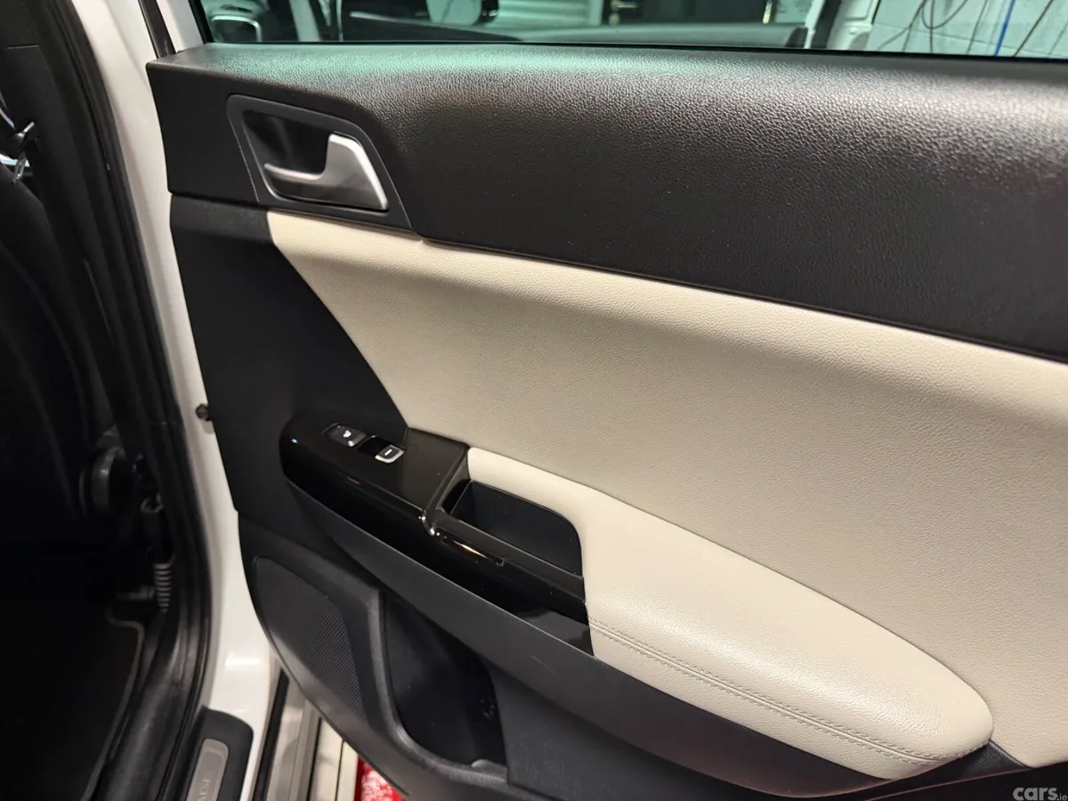 Kia Sportage SUV, Diesel, 2018, White