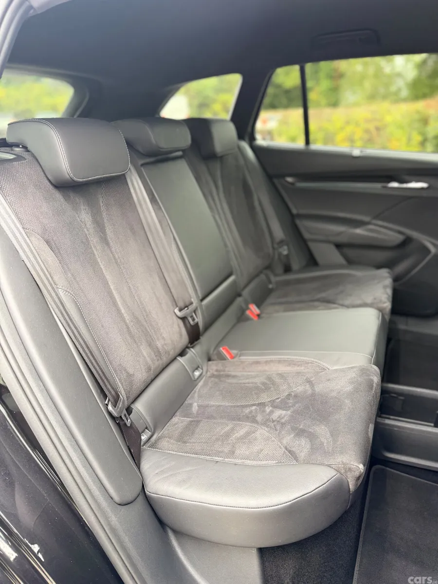 Skoda Enyaq Estate, Electric, 2025, Black