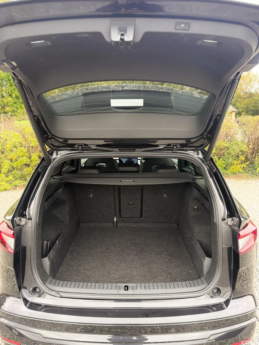 Skoda Enyaq Estate, Electric, 2025, Black