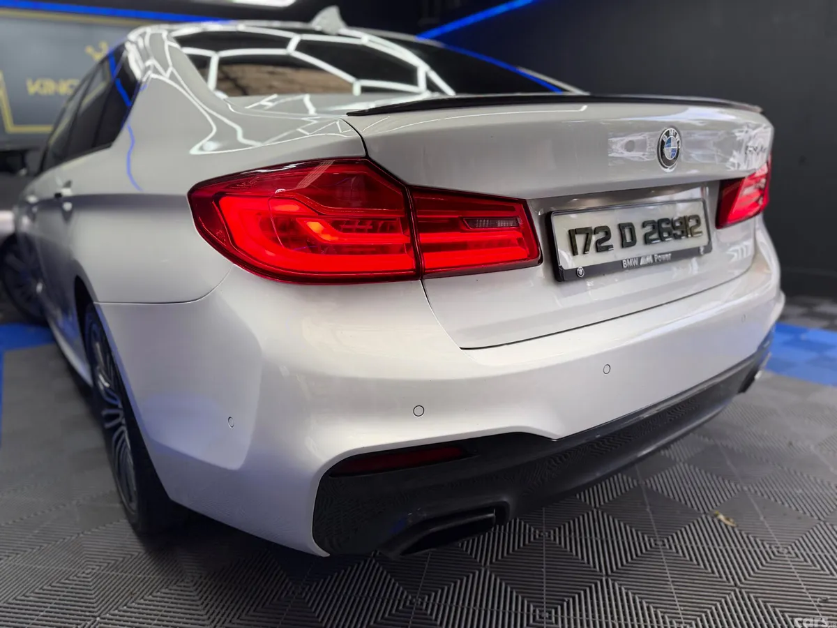 BMW 5-Series Saloon, Petrol Plug-in Hybrid, 2017, White