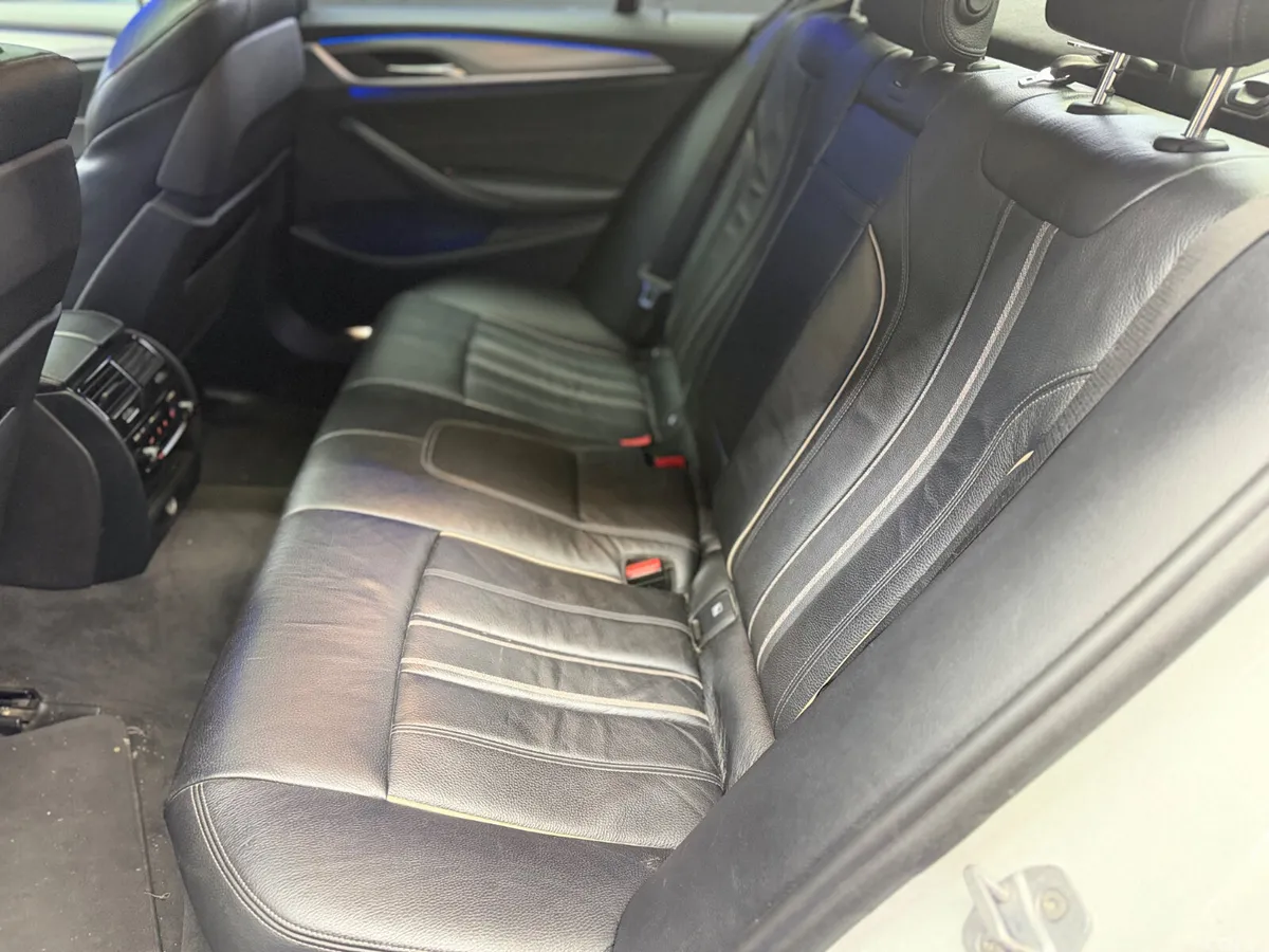 BMW 5-Series Saloon, Petrol Plug-in Hybrid, 2017, White