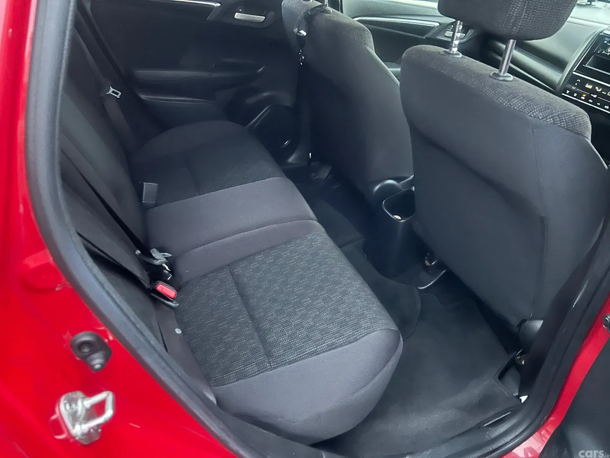 Honda Fit Hatchback, Petrol, 2015, Red