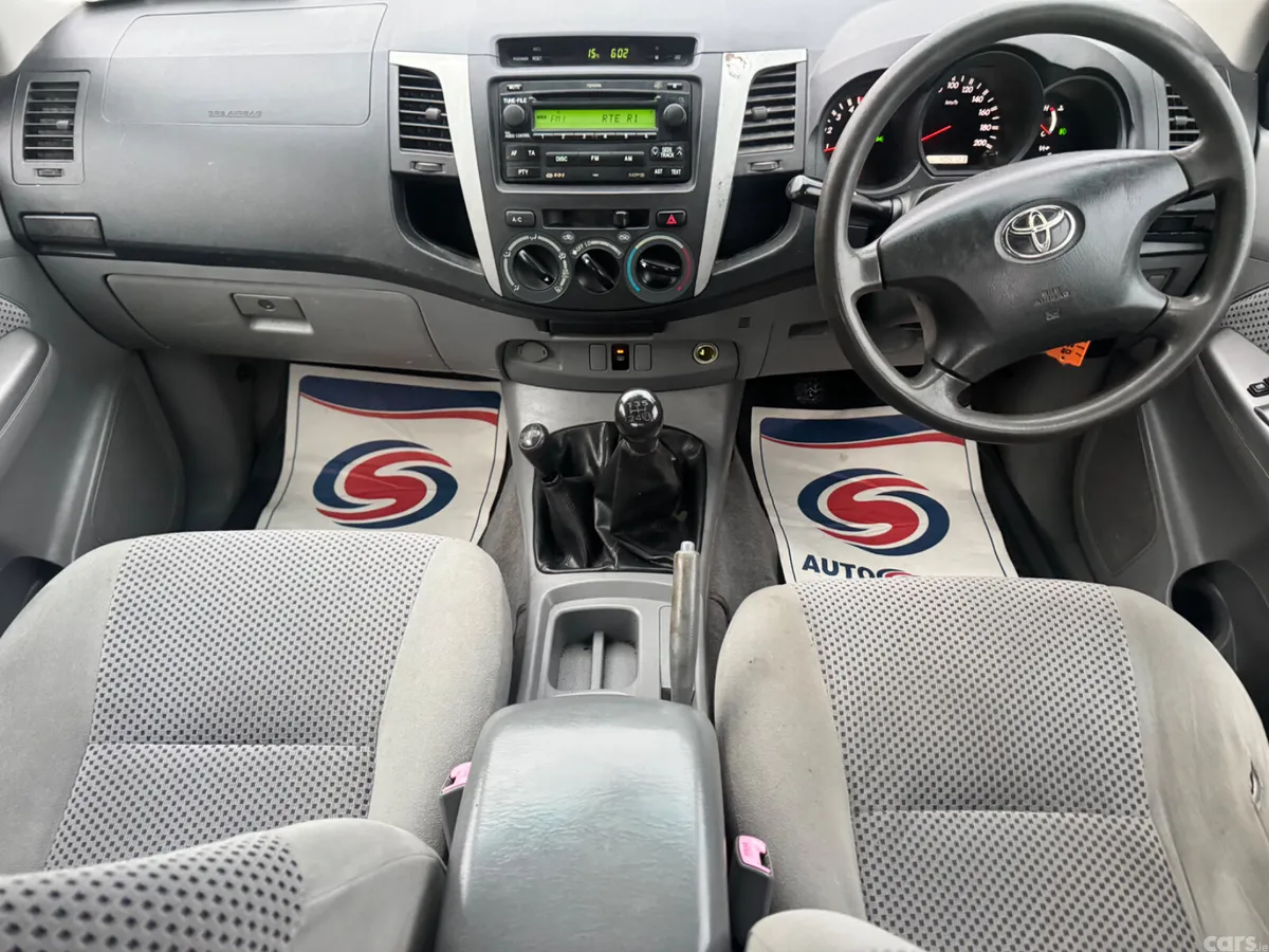 Toyota Hilux Pick Up, Diesel, 2008, Silver