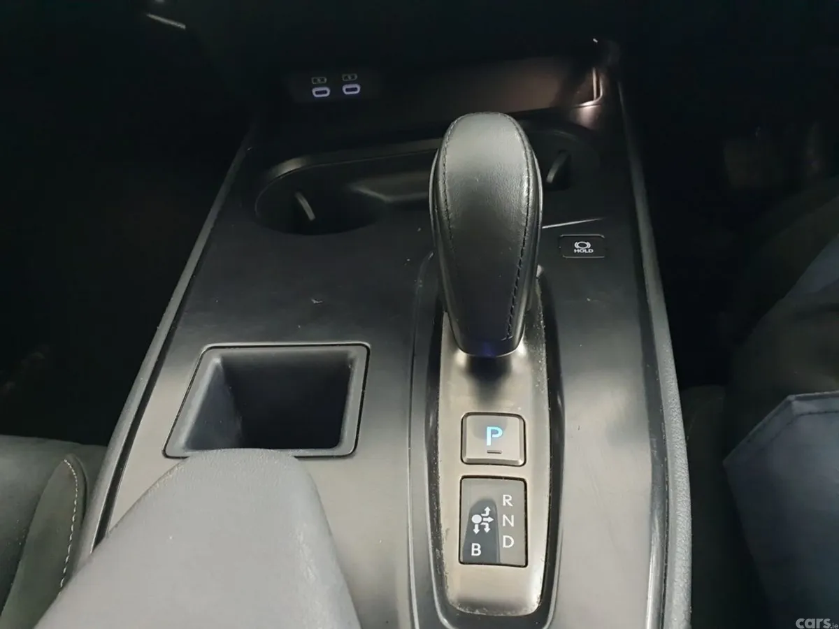 Lexus UX SUV, Electric, 2024, Green