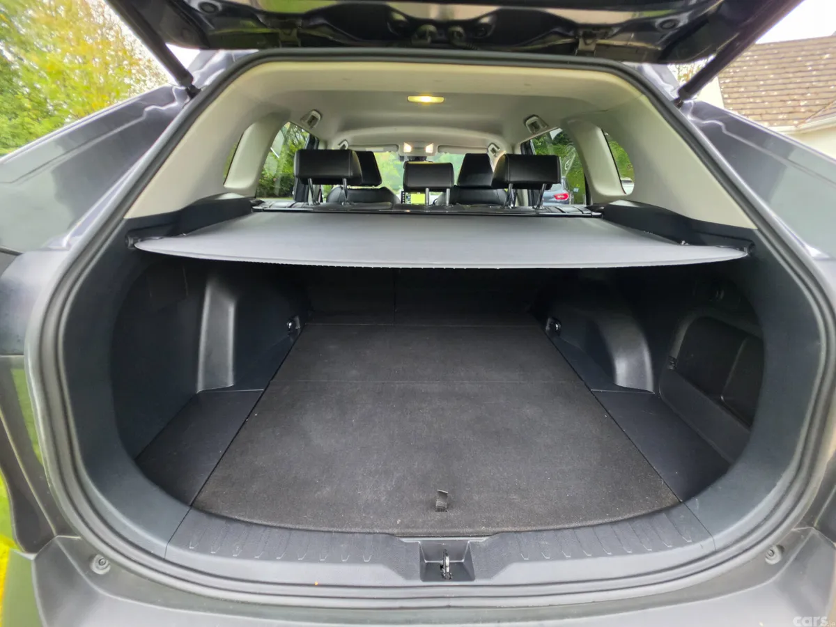 Toyota RAV4 SUV, Petrol Hybrid, 2022, Grey
