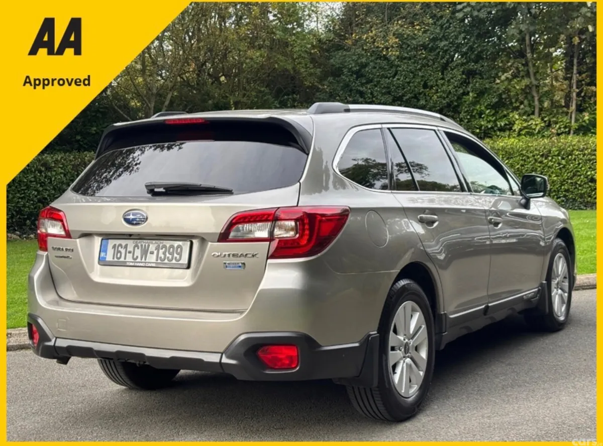 Subaru Outback Estate, Diesel, 2016, Gold