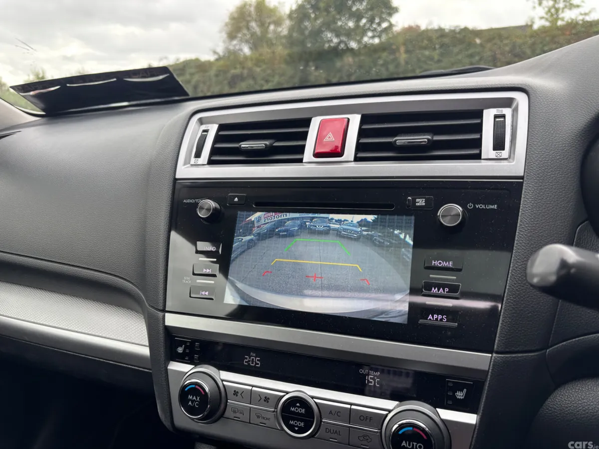 Subaru Outback Estate, Diesel, 2016, Gold