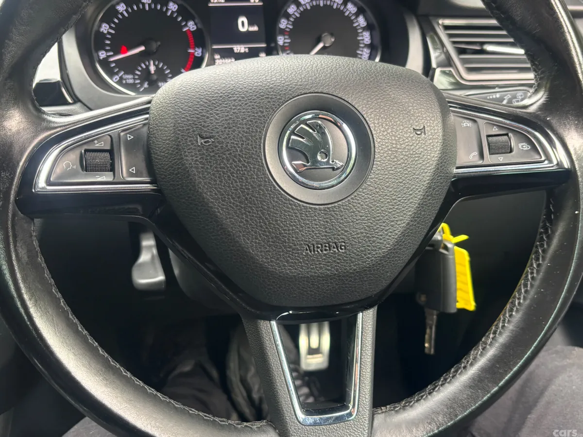 Skoda Rapid Saloon, Petrol, 2016, Blue