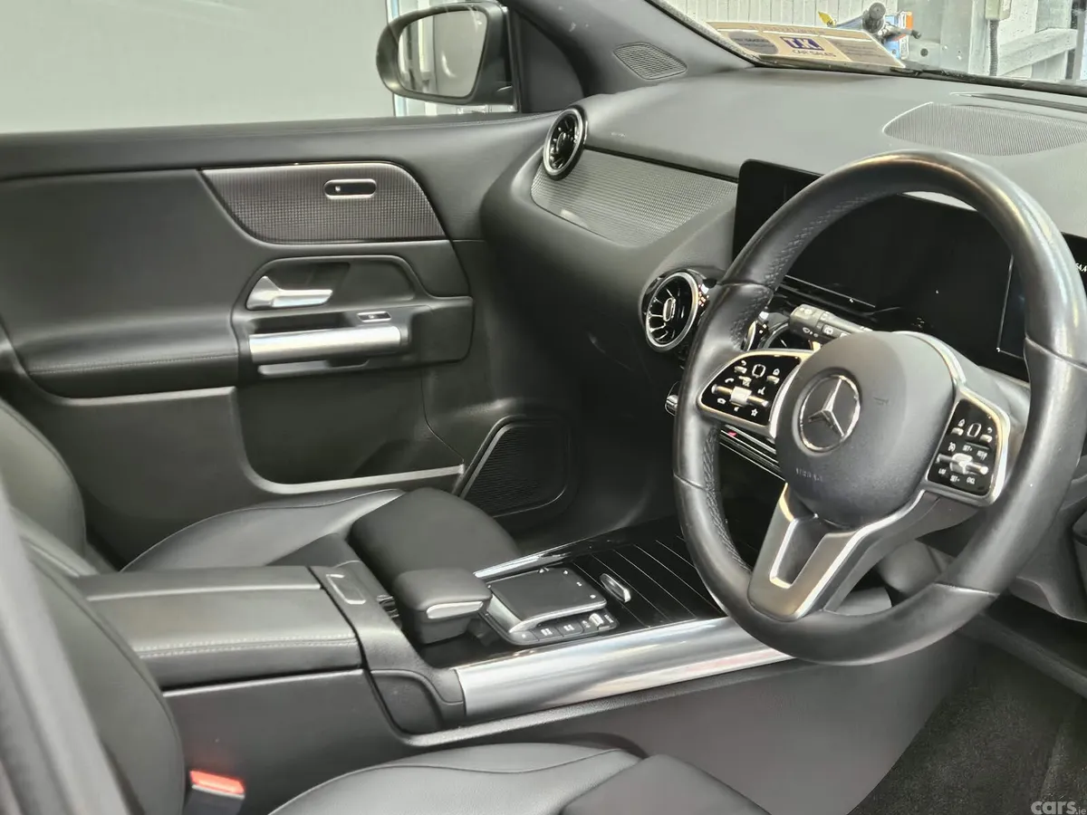 Mercedes-Benz GLA SUV, Diesel, 2020, Grey
