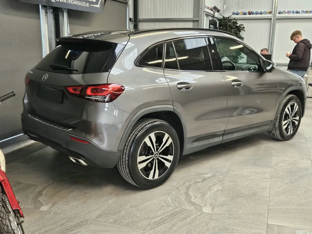 Mercedes-Benz GLA SUV, Diesel, 2020, Grey