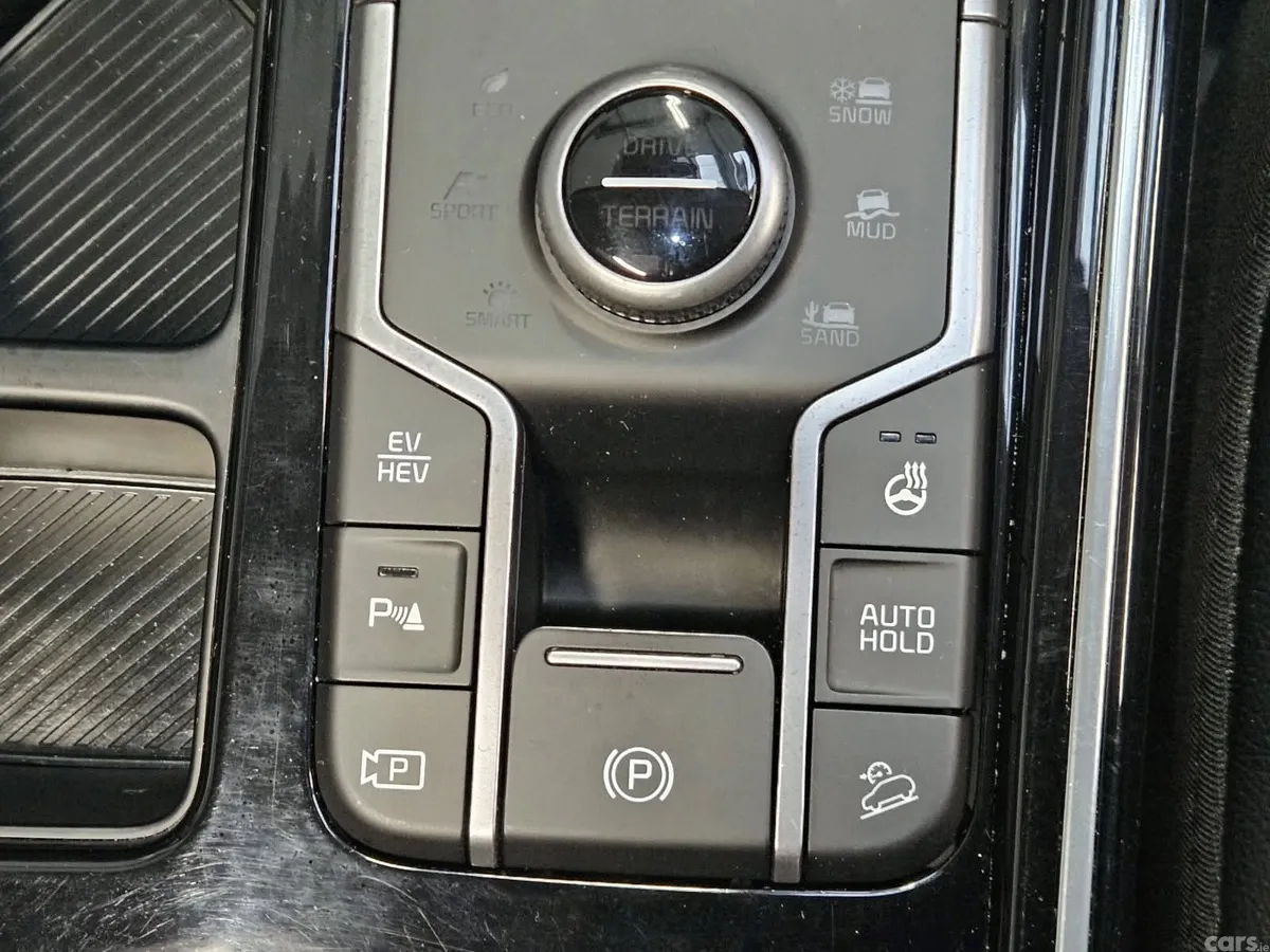 Kia Sorento SUV, Petrol Plug-in Hybrid, 2025, Black