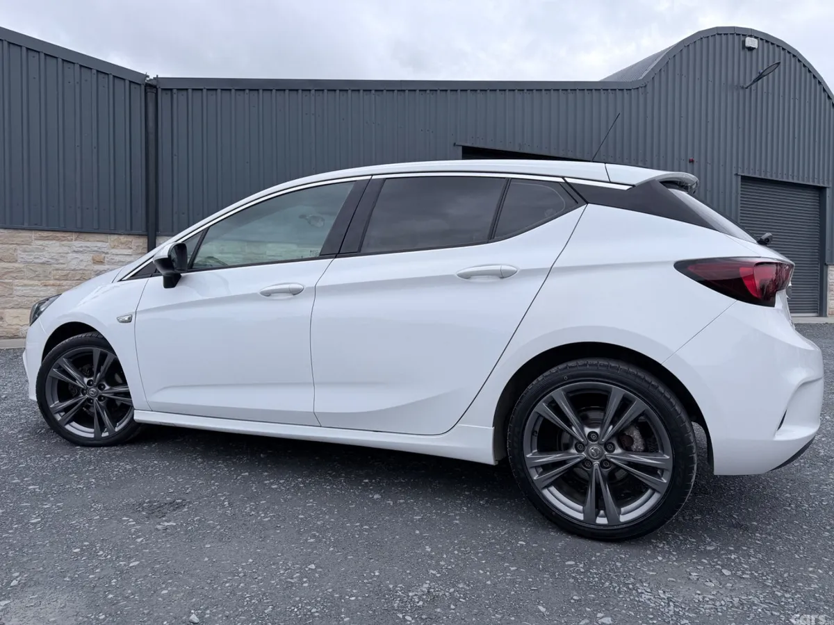 Opel Astra Hatchback, Petrol, 2019, White