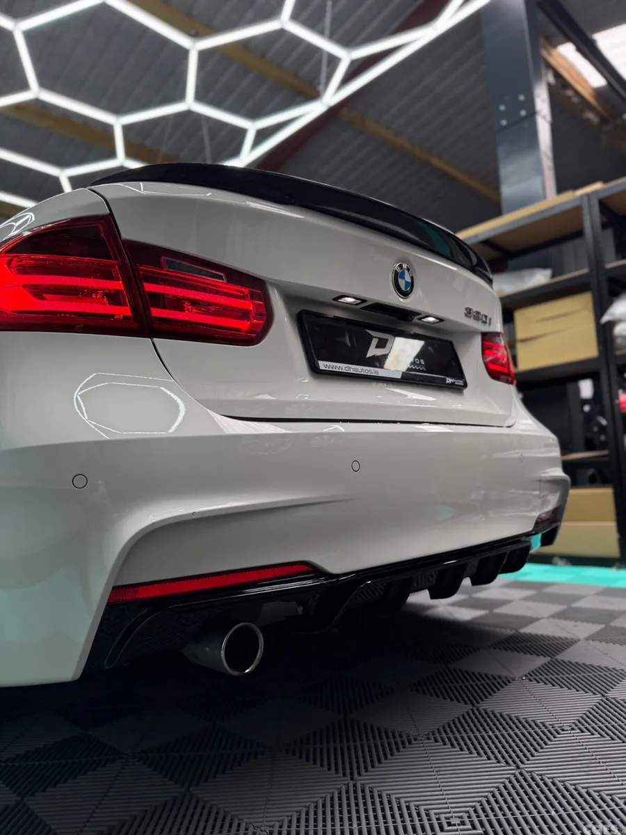 BMW 3-Series Saloon, Petrol, 2015, White