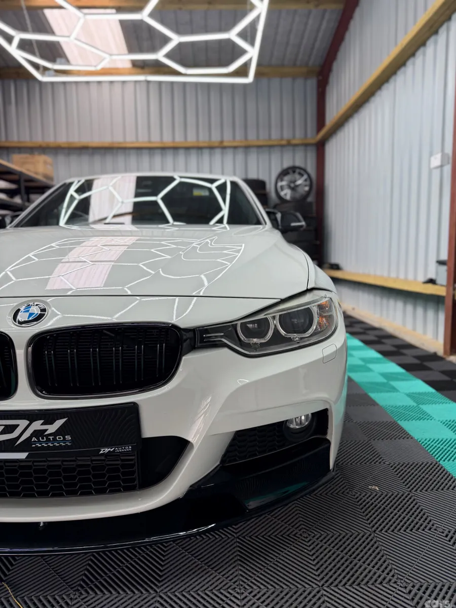 BMW 3-Series Saloon, Petrol, 2015, White