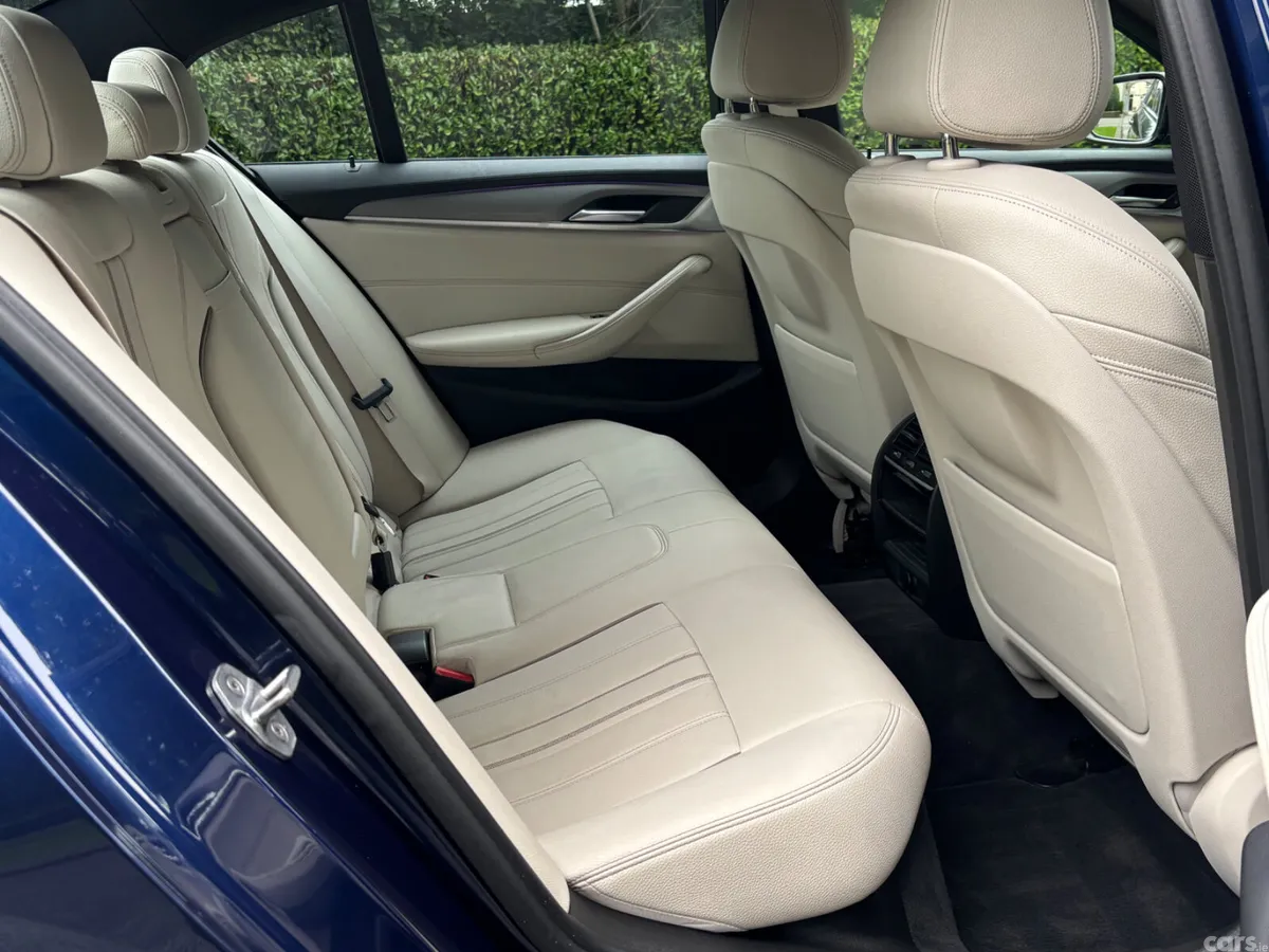BMW 5-Series Saloon, Diesel, 2018, Blue
