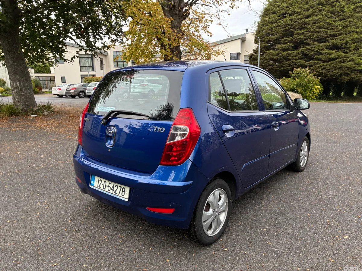Hyundai i10 Hatchback, Petrol, 2012, Blue