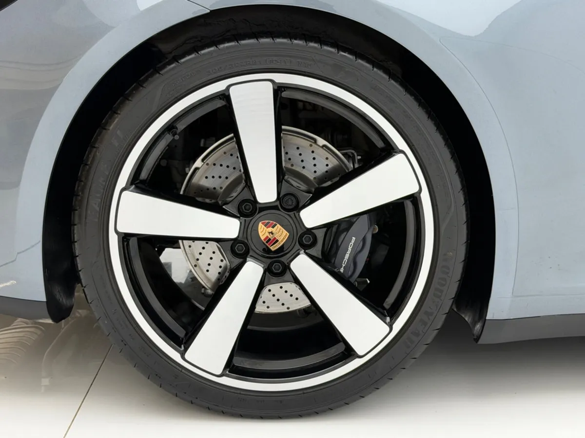 Porsche 911 Coupe, Petrol, 2026, Grey
