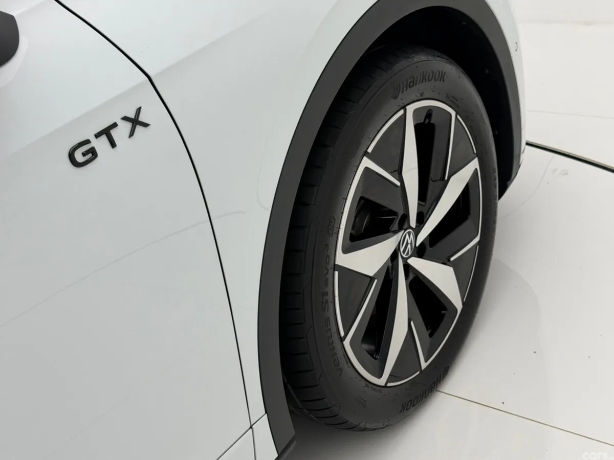 Volkswagen ID.4 Estate, Electric, 2025, White