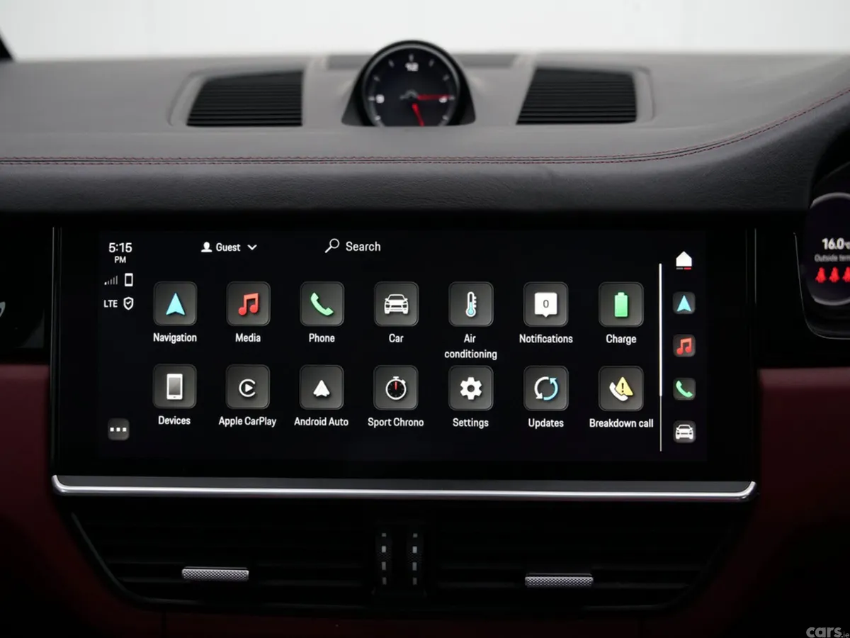 Porsche Cayenne SUV, Petrol Plug-in Hybrid, 2023, Black