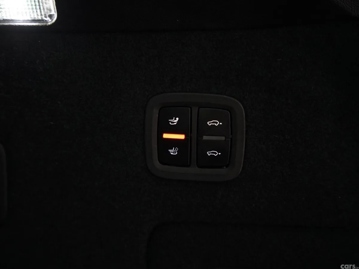 Porsche Cayenne SUV, Petrol Plug-in Hybrid, 2023, Black