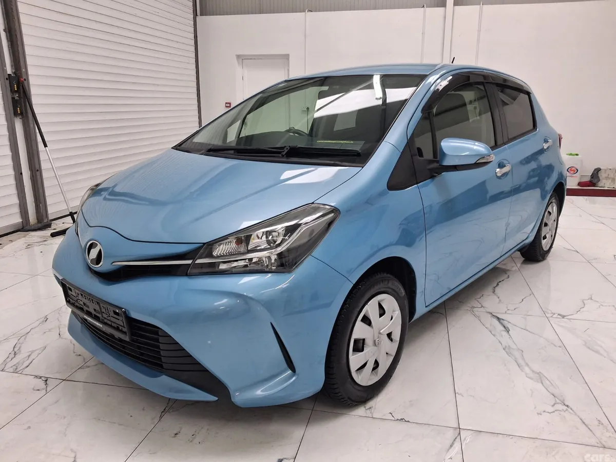 Toyota Vitz Hatchback, Petrol, 2016, Blue