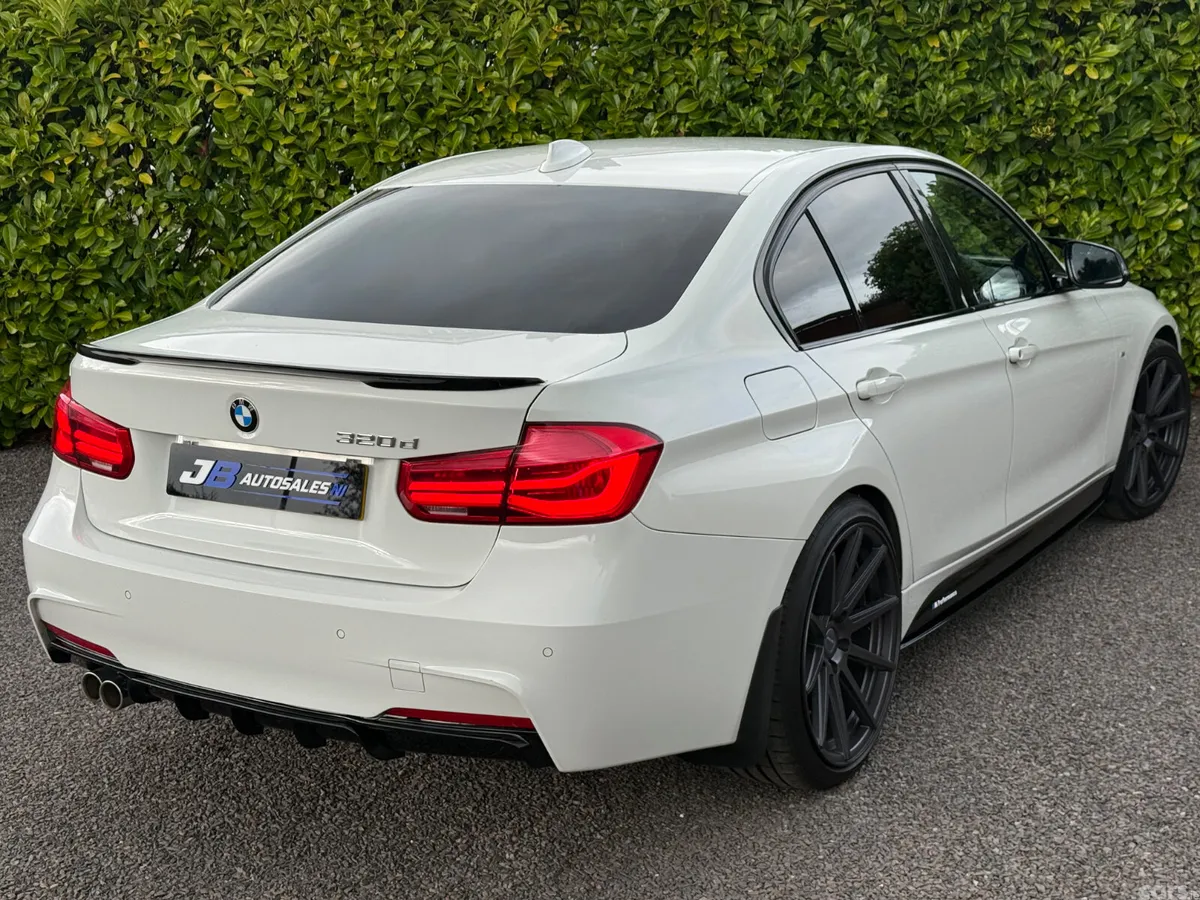 BMW 3-Series Saloon, Diesel, 2017, White