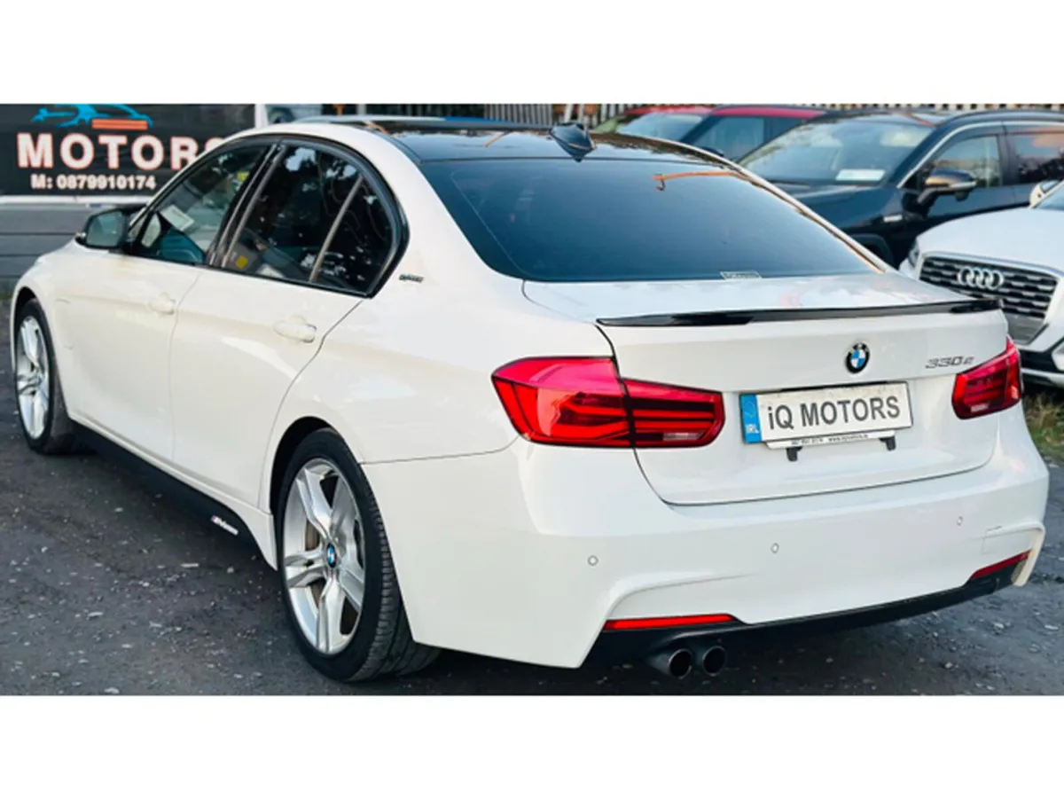 BMW 3-Series Saloon, Petrol Plug-in Hybrid, 2016, White