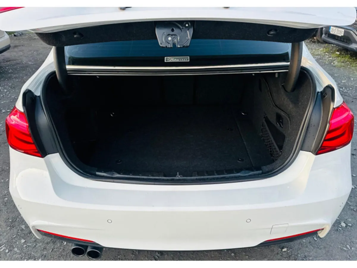 BMW 3-Series Saloon, Petrol Plug-in Hybrid, 2016, White