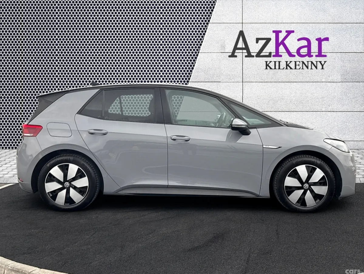 Volkswagen ID.3 Hatchback, Electric, 2022, Grey