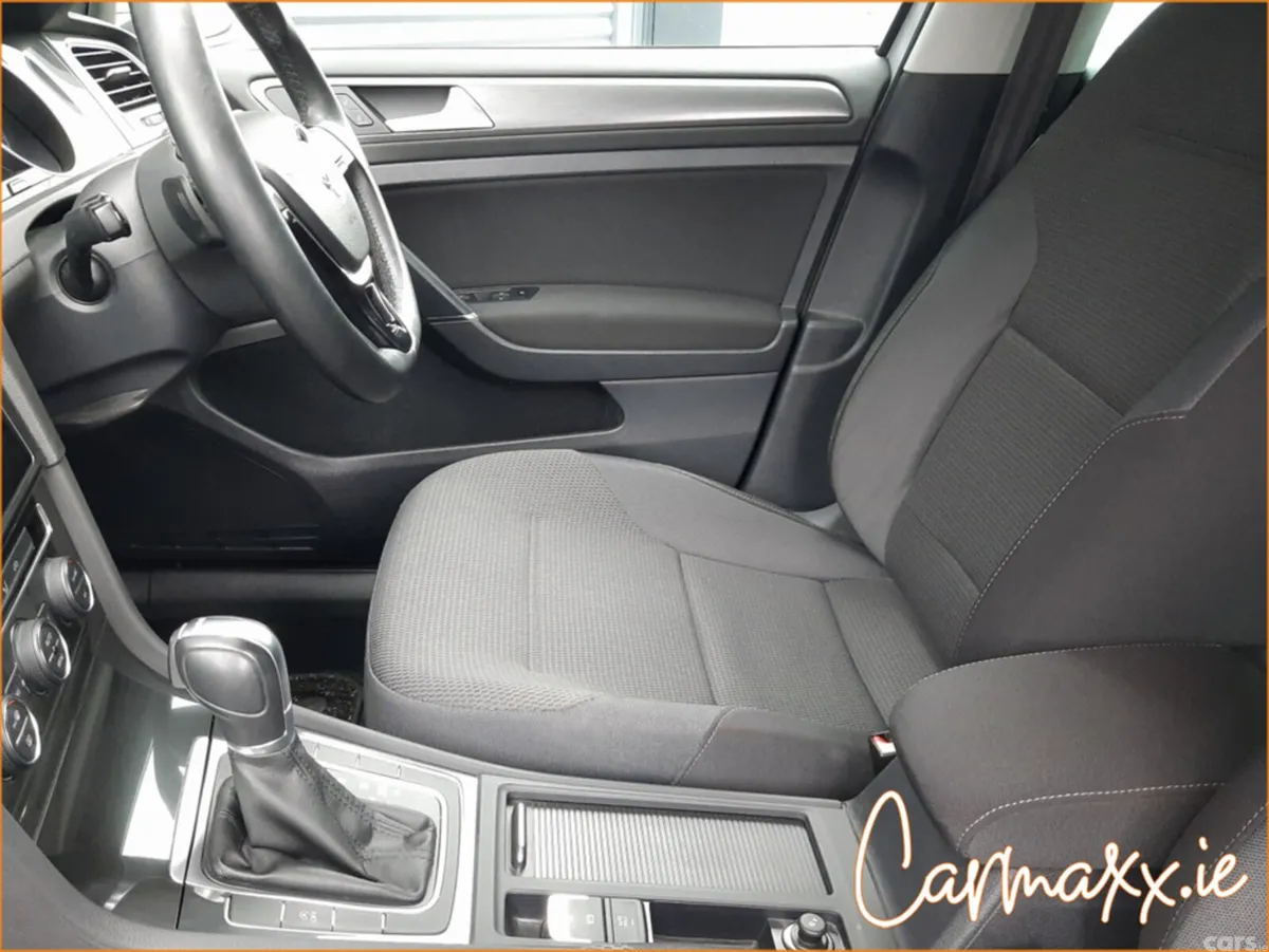 Volkswagen Golf Hatchback, Petrol, 2018, White