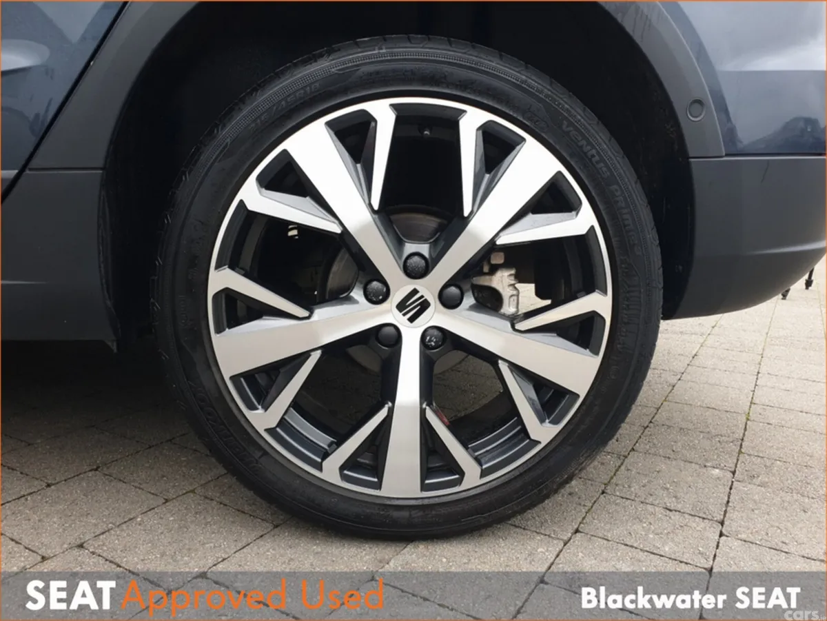 SEAT Arona Hatchback, Petrol, 2023, Black