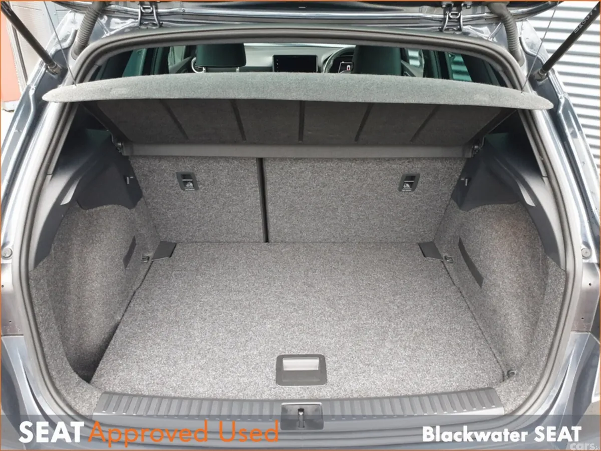 SEAT Arona Hatchback, Petrol, 2023, Black