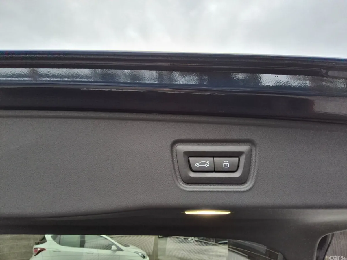 BMW i5 Estate, Electric, 2026, Blue
