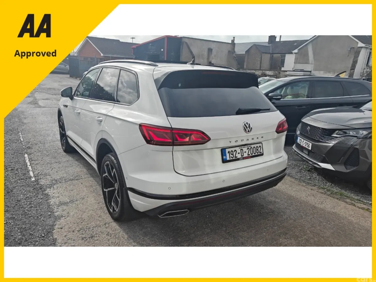 Volkswagen Touareg SUV, Diesel, 2019, White