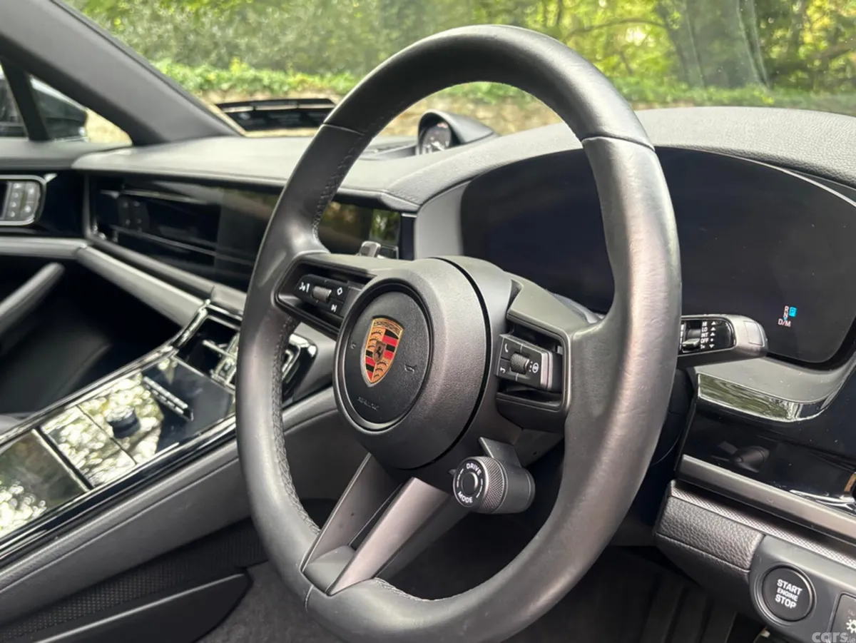 Porsche Panamera Hatchback, Petrol Plug-in Hybrid, 2025, Black
