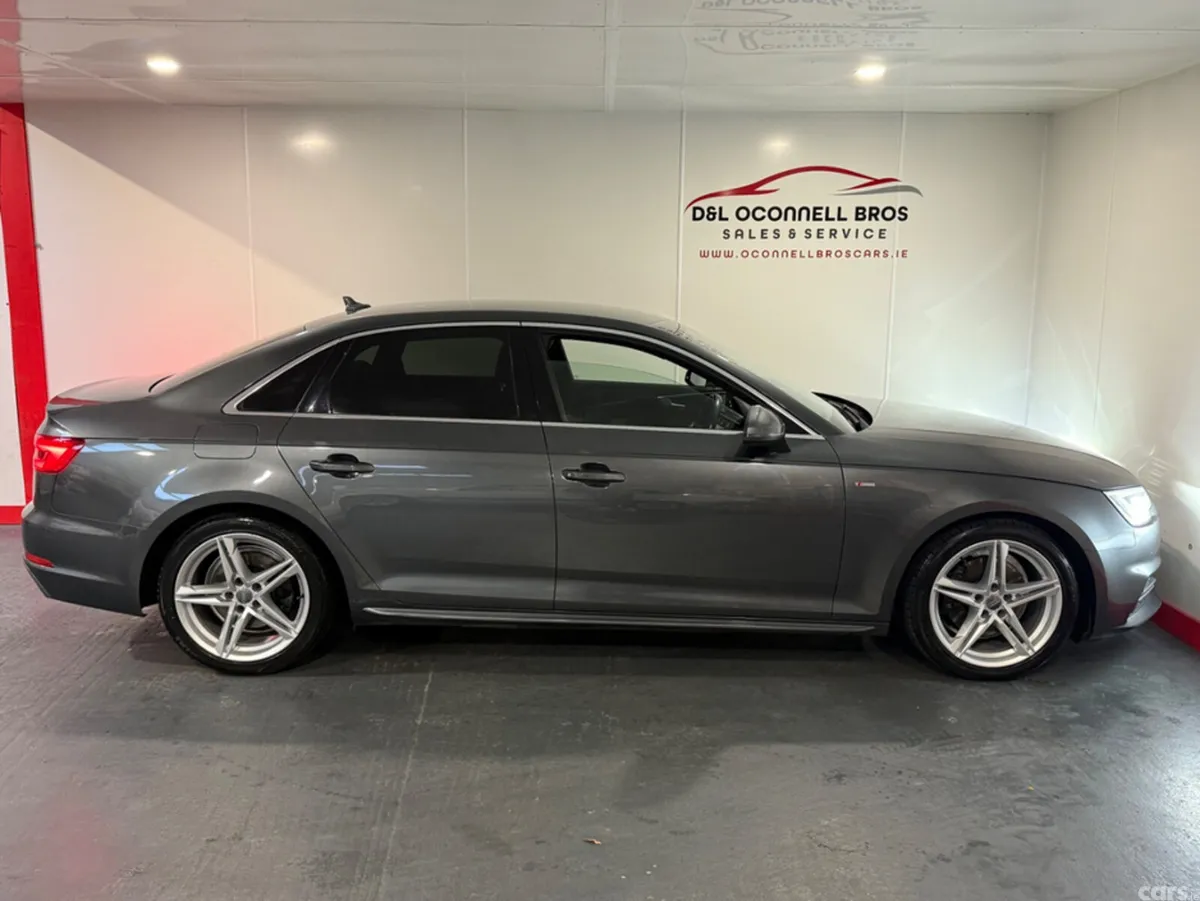 Audi A4 Saloon, Diesel, 2017, Grey