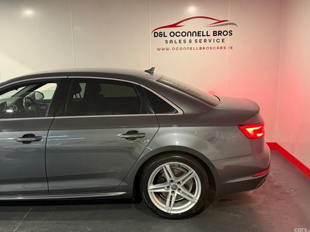 Audi A4 Saloon, Diesel, 2017, Grey