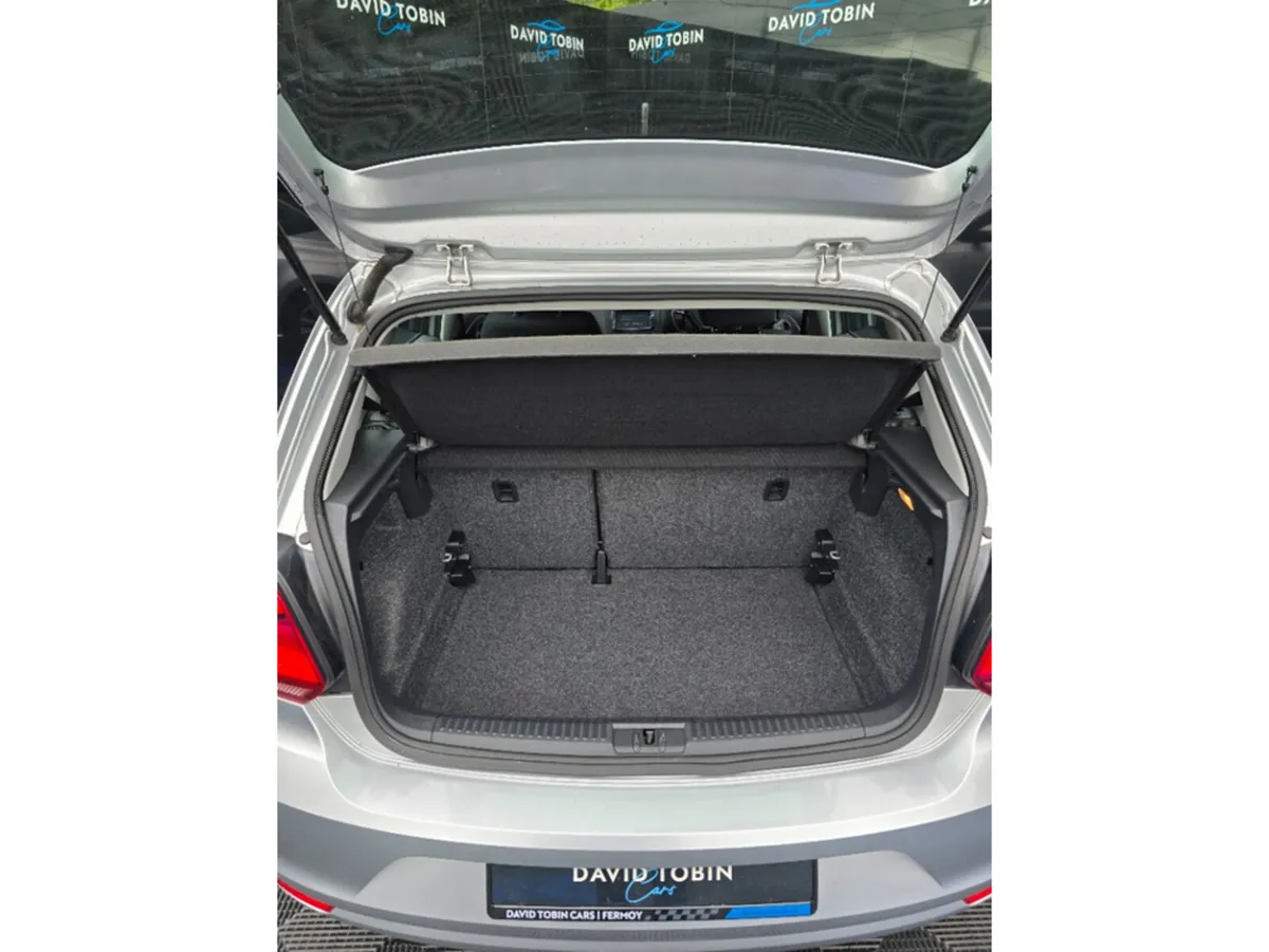 Volkswagen Polo Hatchback, Petrol, 2017, Silver