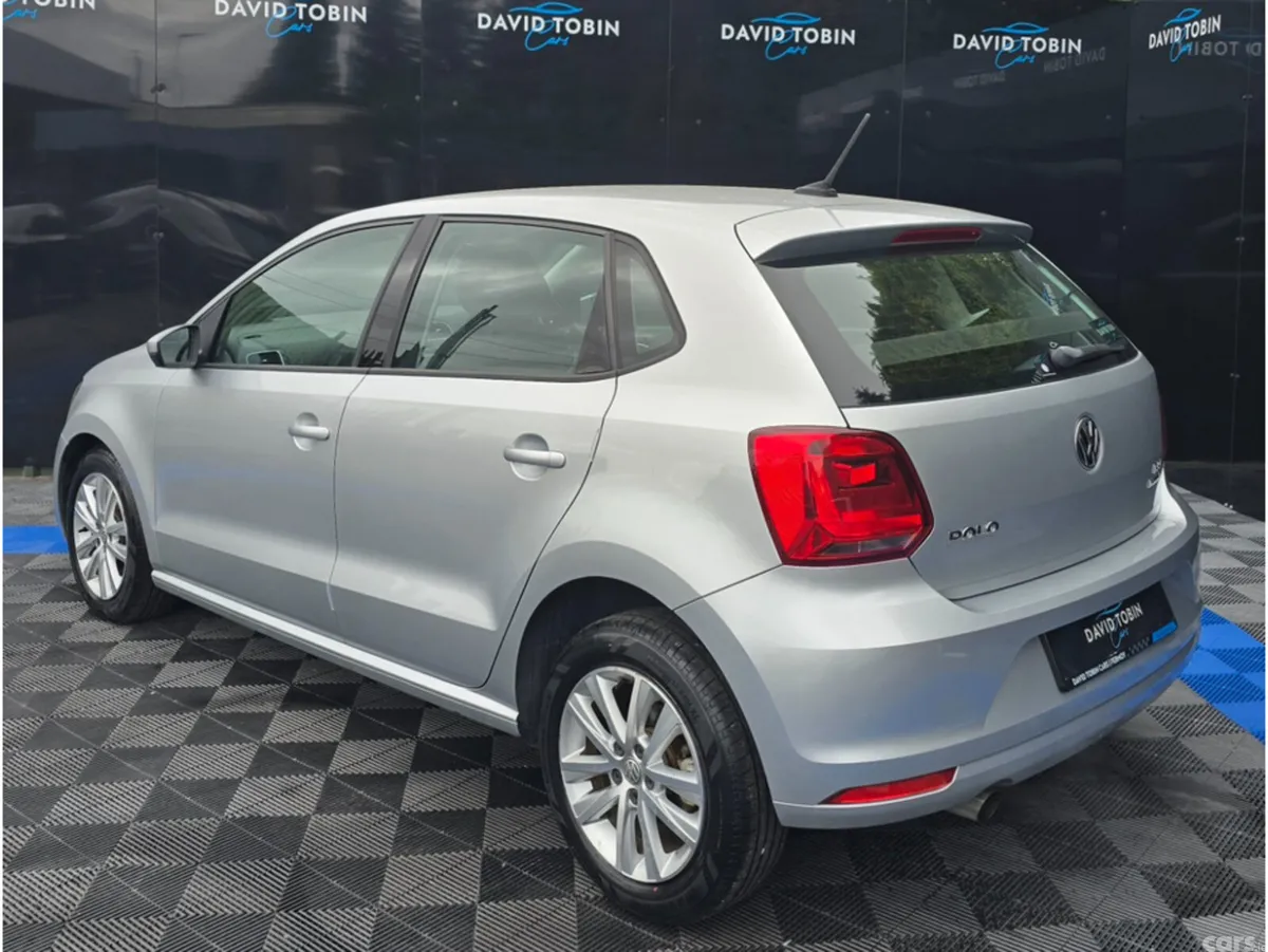 Volkswagen Polo Hatchback, Petrol, 2017, Silver