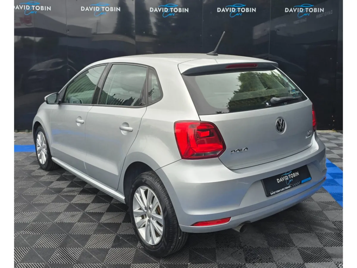 Volkswagen Polo Hatchback, Petrol, 2017, Silver