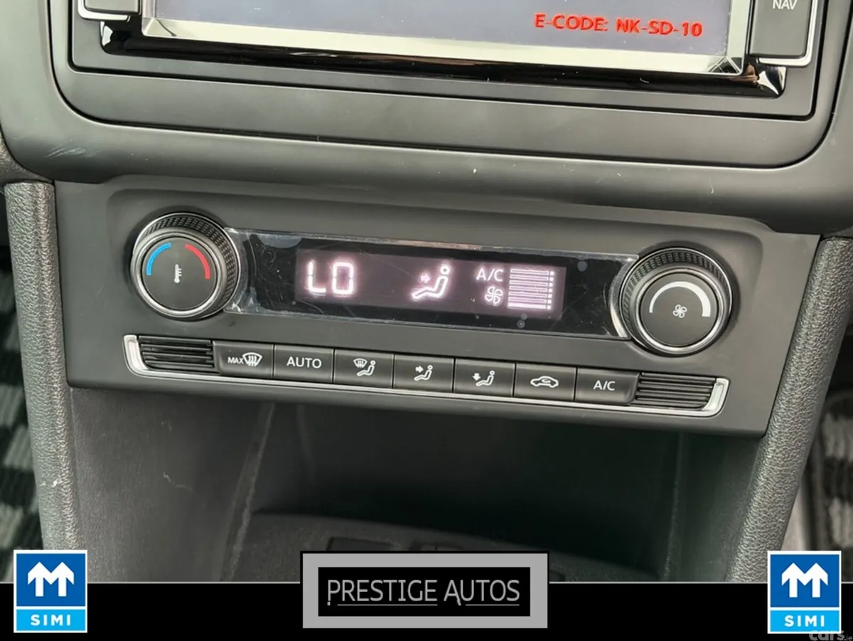Volkswagen Polo Hatchback, Petrol, 2017, Red